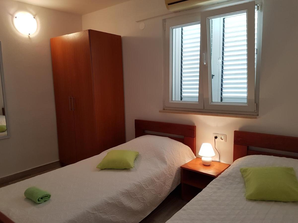 Apartments With A Parking Space Novalja, Pag - 6504 מראה חיצוני תמונה