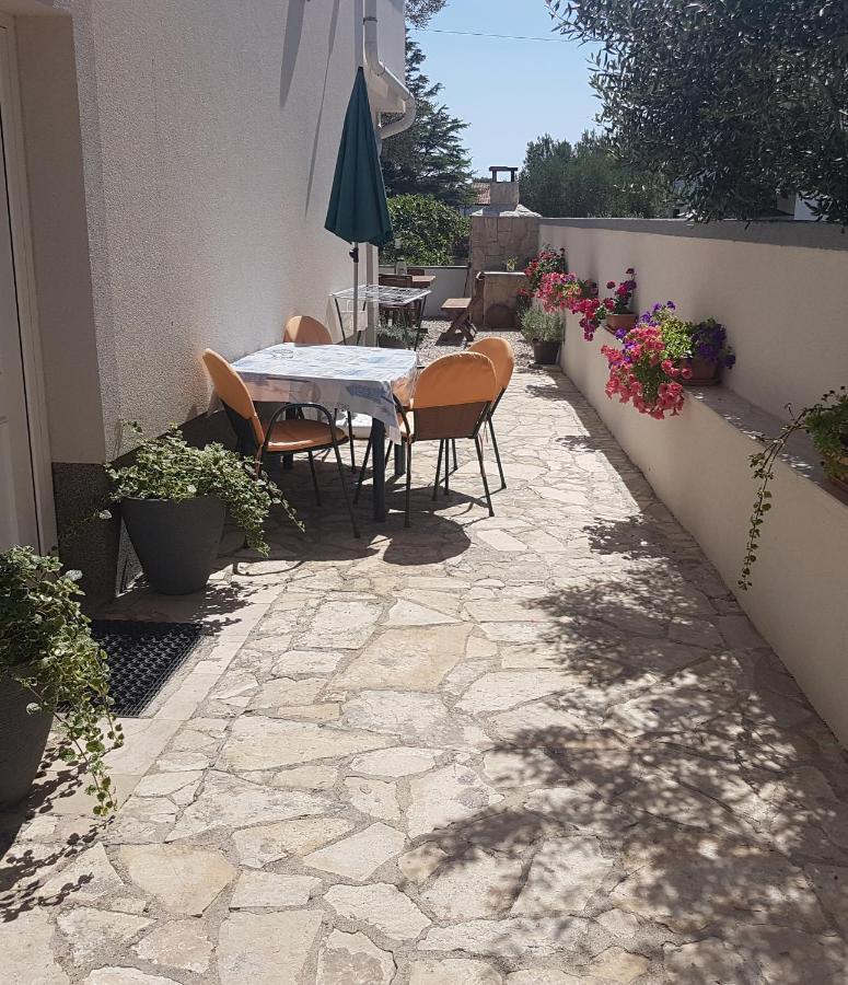 Apartments With A Parking Space Novalja, Pag - 6504 מראה חיצוני תמונה