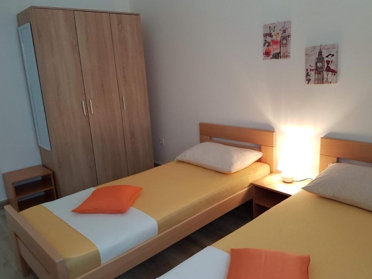 Apartments With A Parking Space Novalja, Pag - 6504 מראה חיצוני תמונה